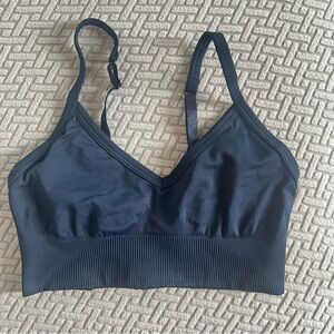 Lululemon Ebb to Street Bra C/D cup Size 4